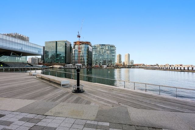 $4,200,000 | 300 Pier 4 Blvd., Unit 8N, Boston, MA 02210
