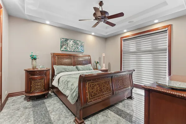 $2,800,000 | 15 Terra Vita Court, South Barrington, IL 60010