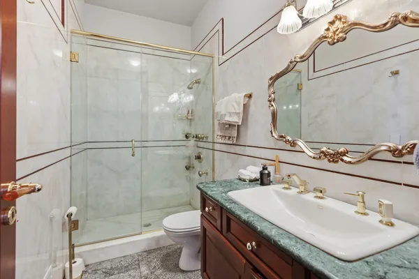 $2,800,000 | 15 Terra Vita Court, South Barrington, IL 60010