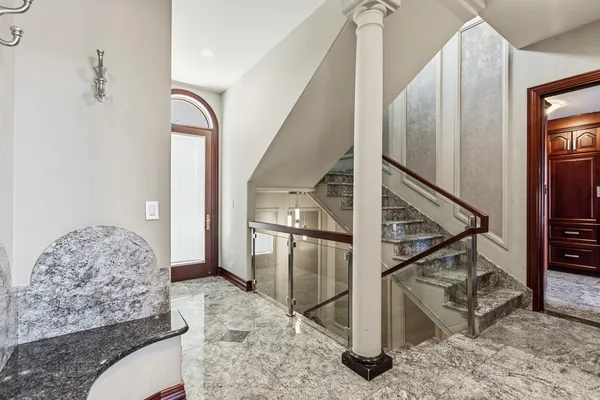 $2,800,000 | 15 Terra Vita Court, South Barrington, IL 60010