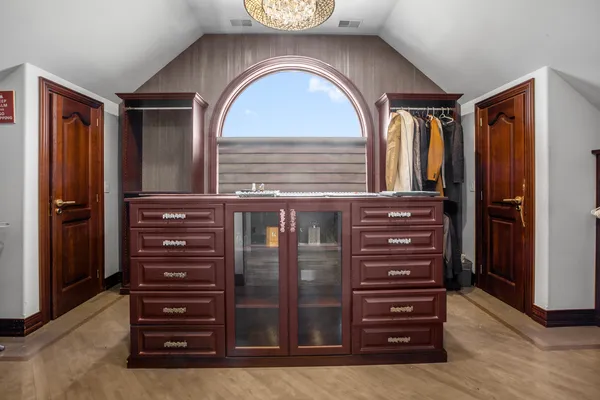 $2,800,000 | 15 Terra Vita Court, South Barrington, IL 60010