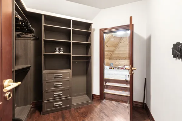 $2,800,000 | 15 Terra Vita Court, South Barrington, IL 60010