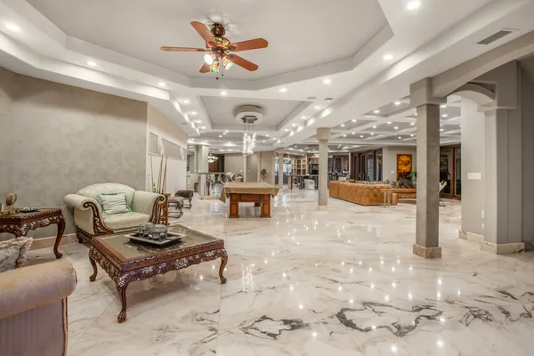 $2,800,000 | 15 Terra Vita Court, South Barrington, IL 60010