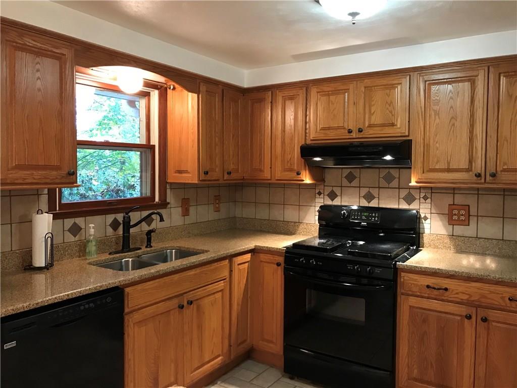 745 Vista Valley Road Washington, PA 15301 - Photo 5 of 24 Gallery Image 5