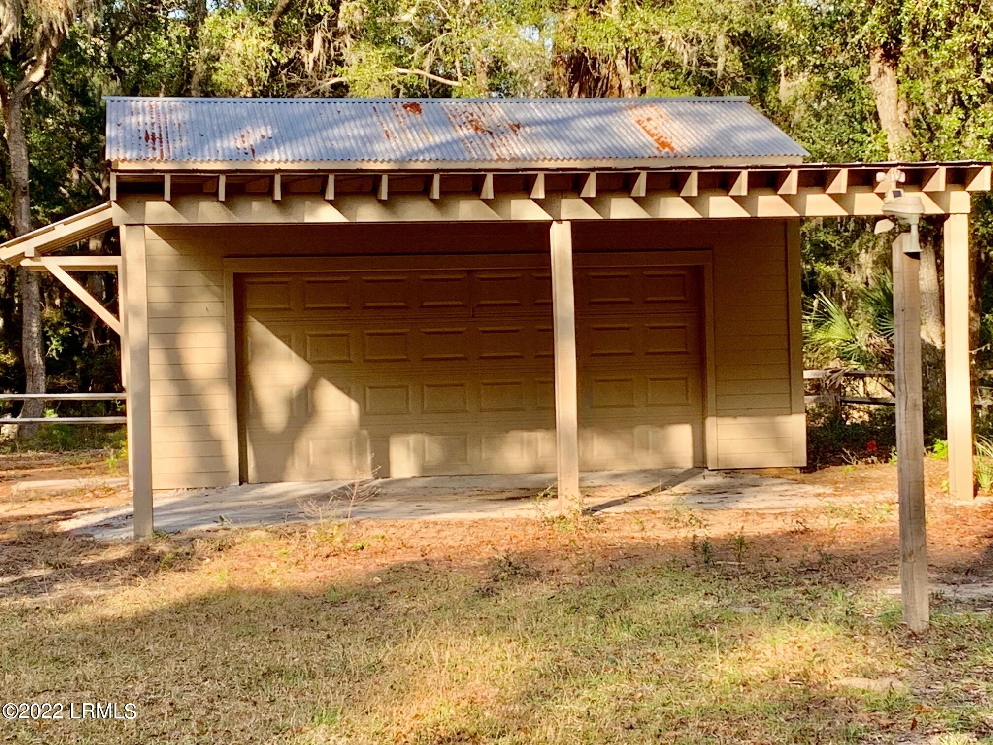 24 Cusabo Road St. Helena Island, SC 29920 - Photo 32 of 44 24 14