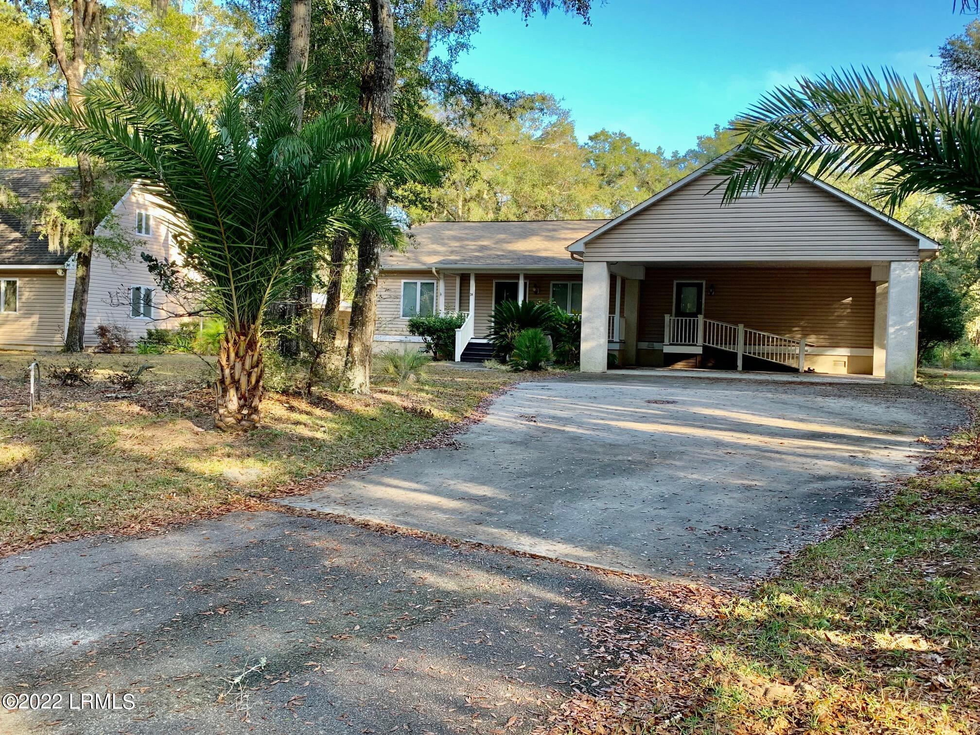 24 Cusabo Road St. Helena Island, SC 29920 - Photo 4 of 44 24 6