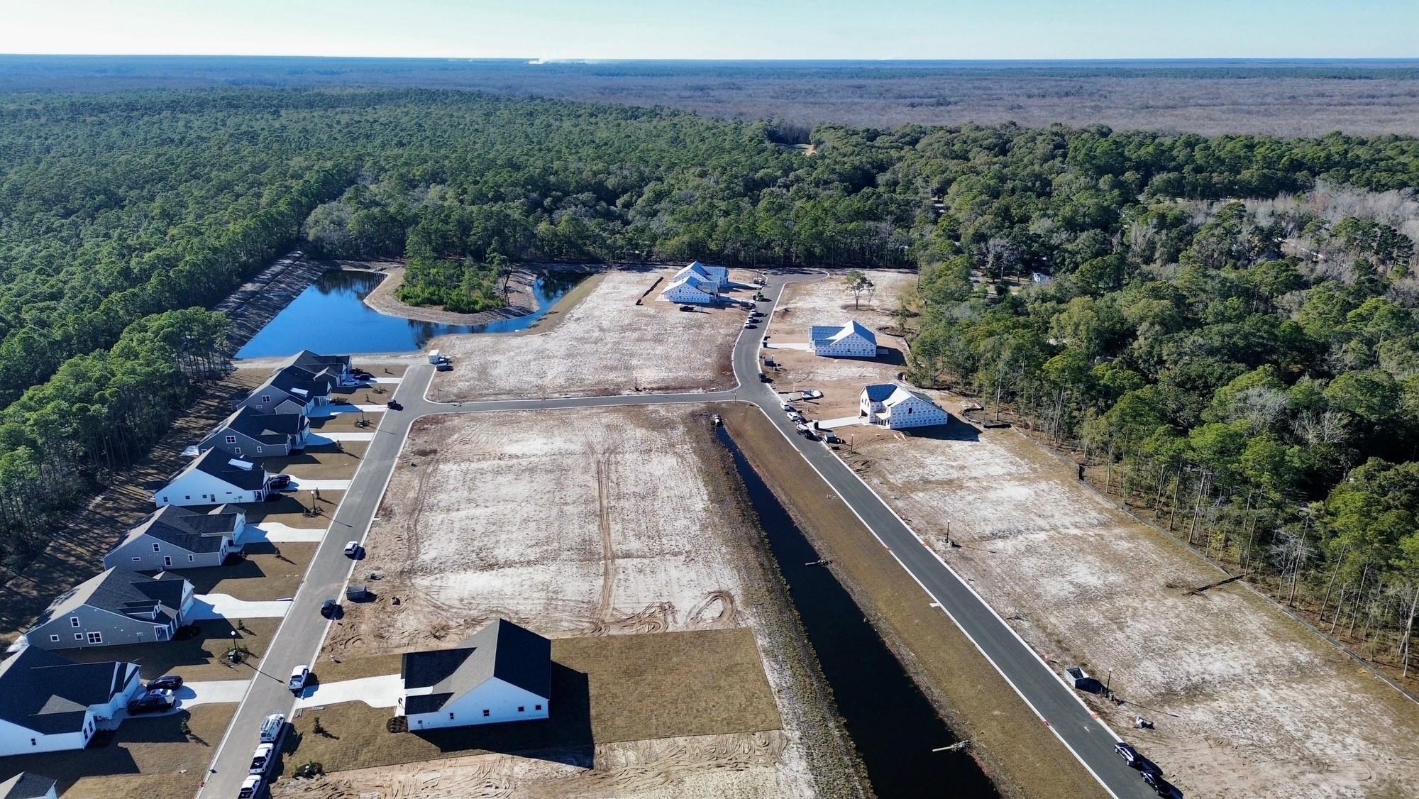 304 Northbrook Drive Murrells Inlet, SC 29576 - Photo 4 of 21