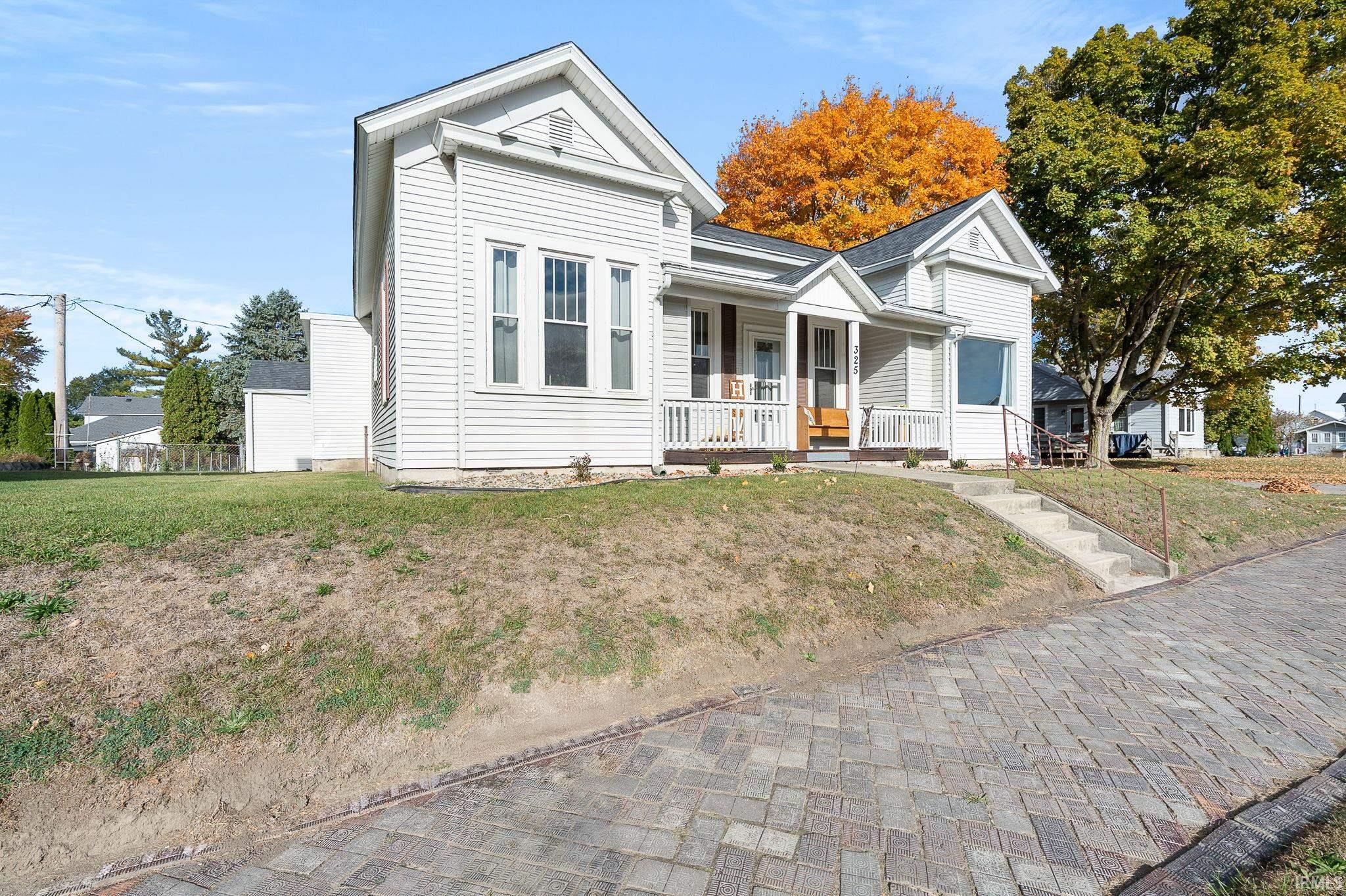 325 North Wayne Street Warren, IN 46792 - Photo 14 of 33