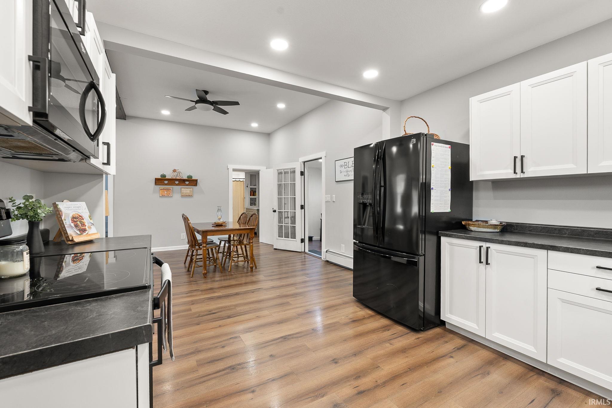 325 North Wayne Street Warren, IN 46792 - Photo 14 of 33