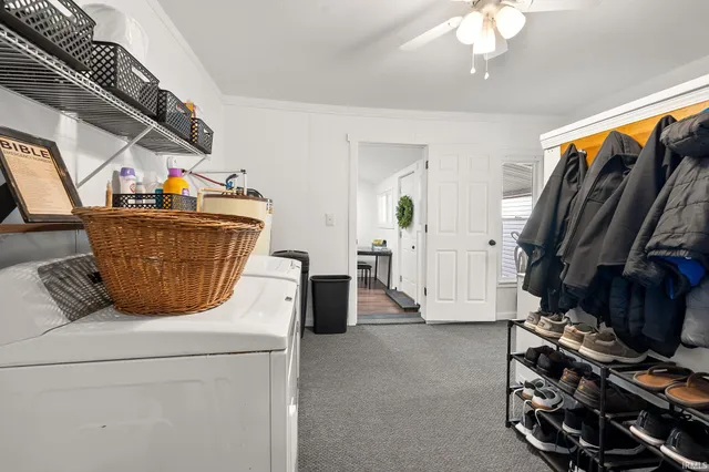 $179,900 | 325 North Wayne Street, Warren, IN 46792