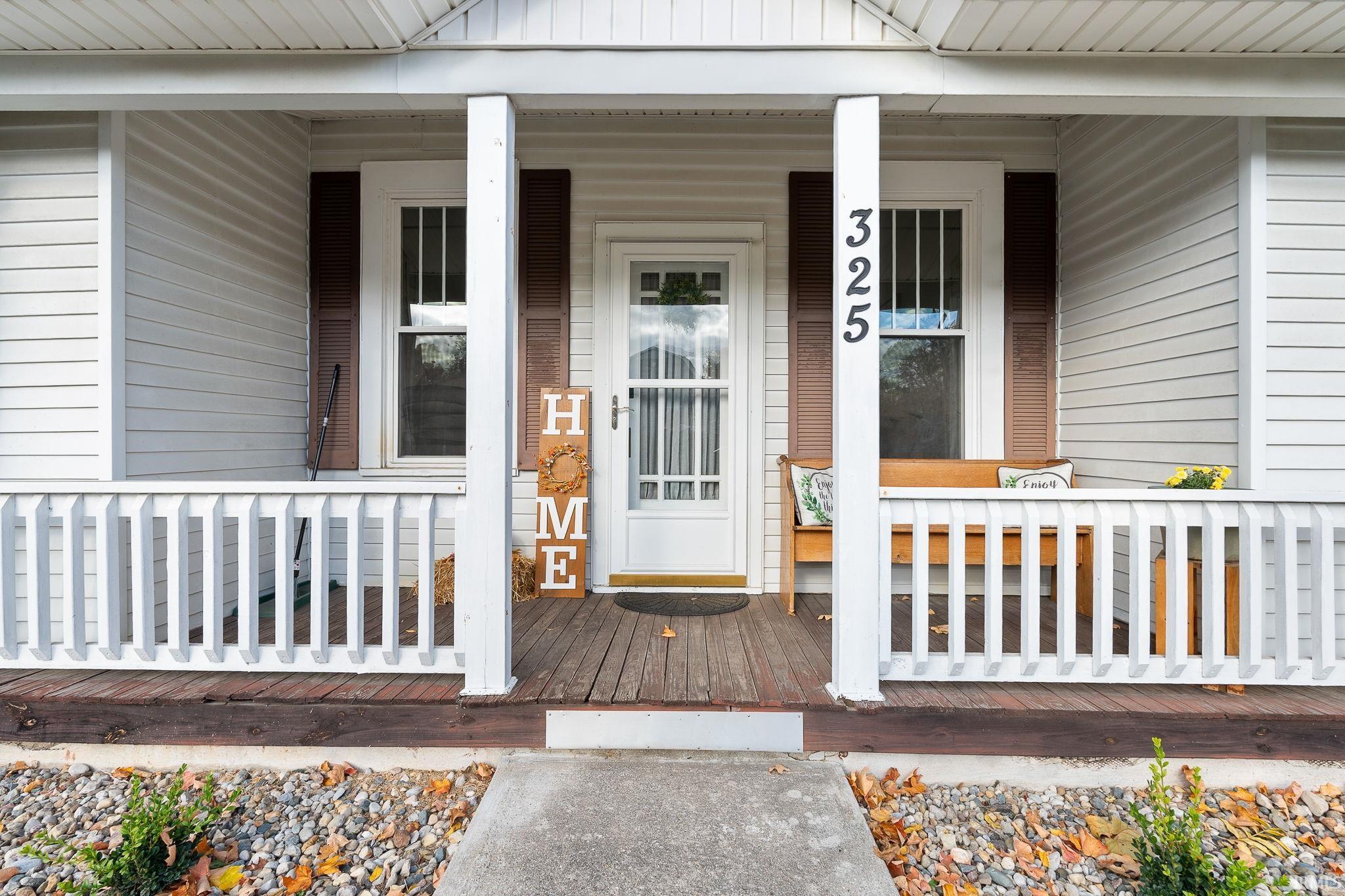 325 North Wayne Street Warren, IN 46792 - Photo 6 of 33