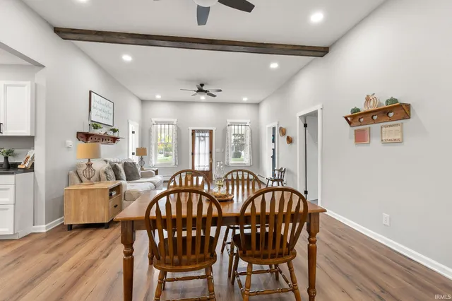 $179,900 | 325 North Wayne Street, Warren, IN 46792