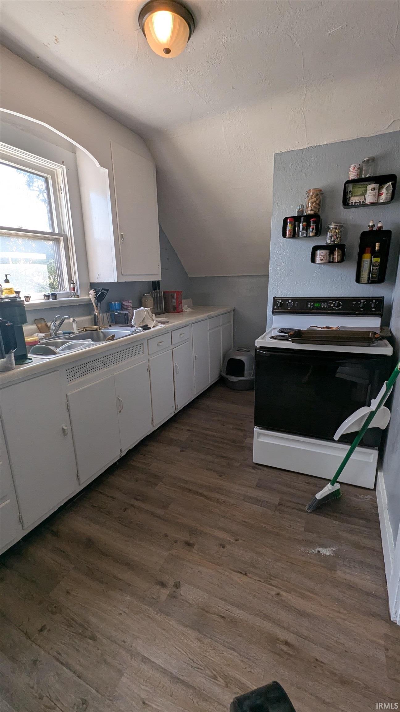 2832 Broadway Fort Wayne, IN 46807 - Photo 14 of 20