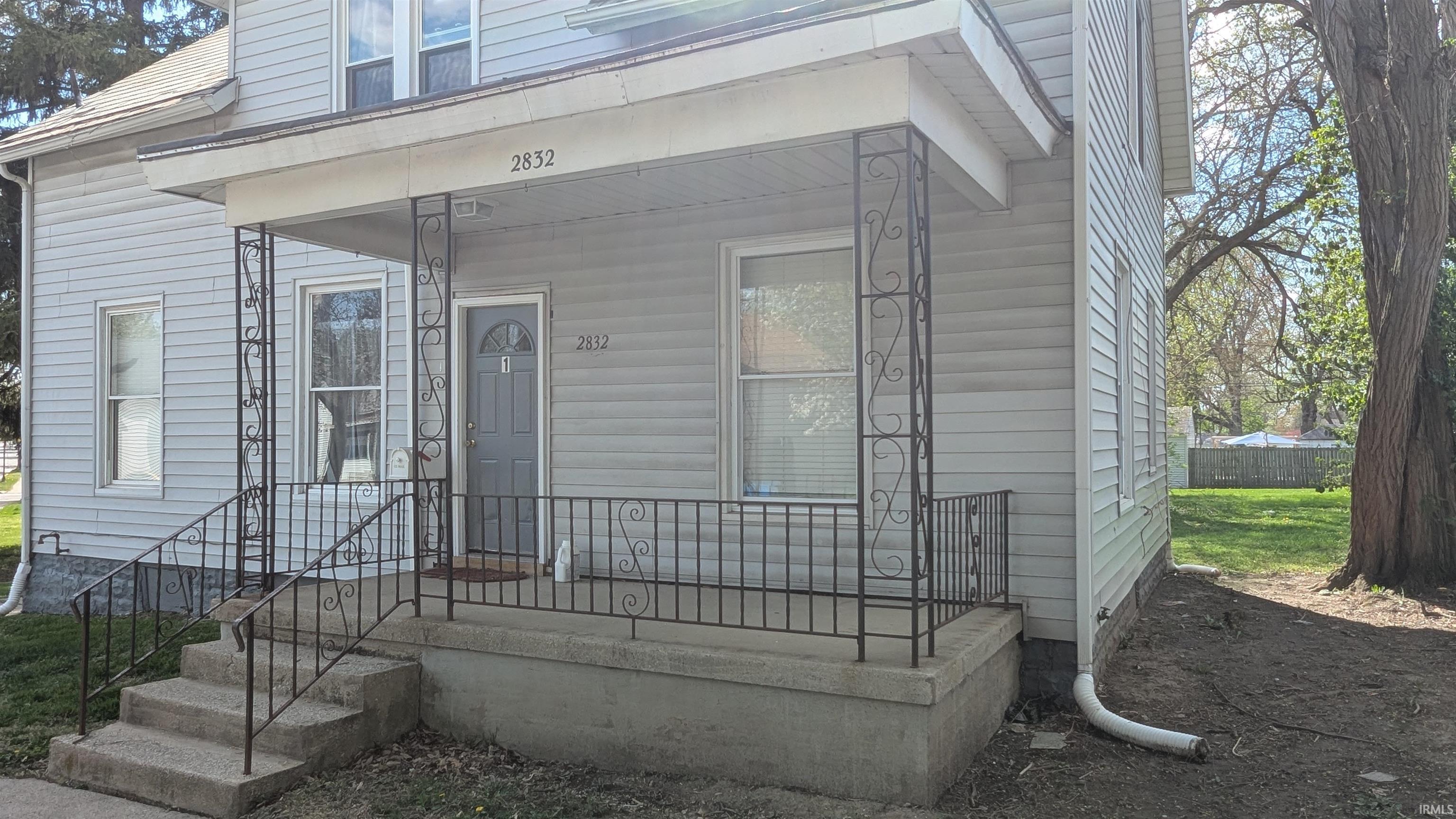 2832 Broadway Fort Wayne, IN 46807 - Photo 3 of 20