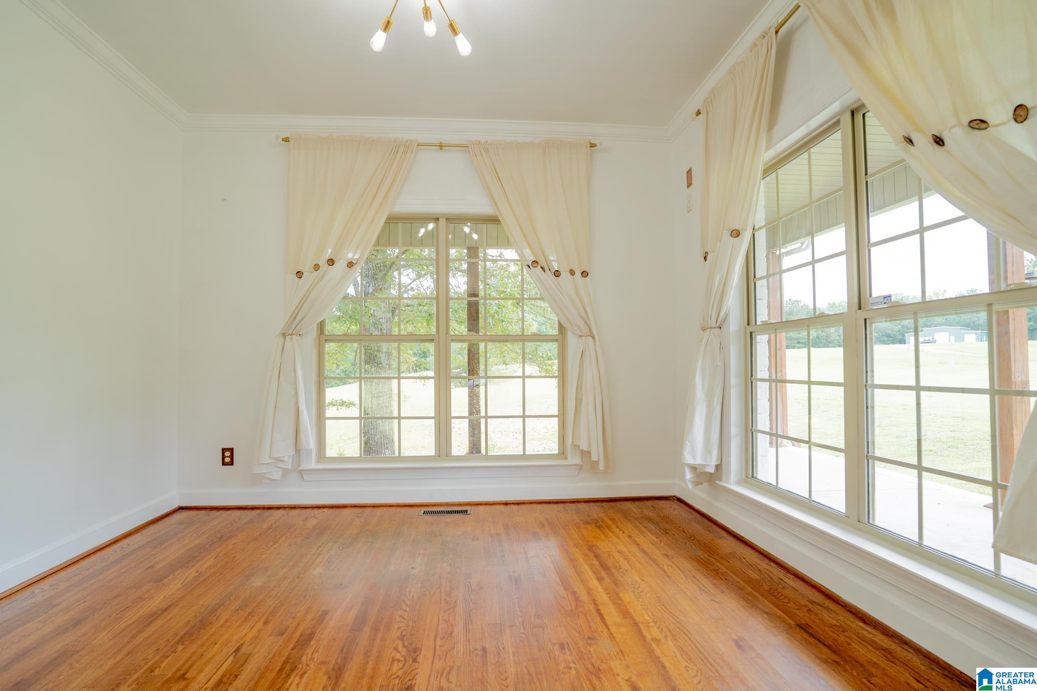 9677 Golden Lane Bessemer, AL 35023 - Photo 5 of 76