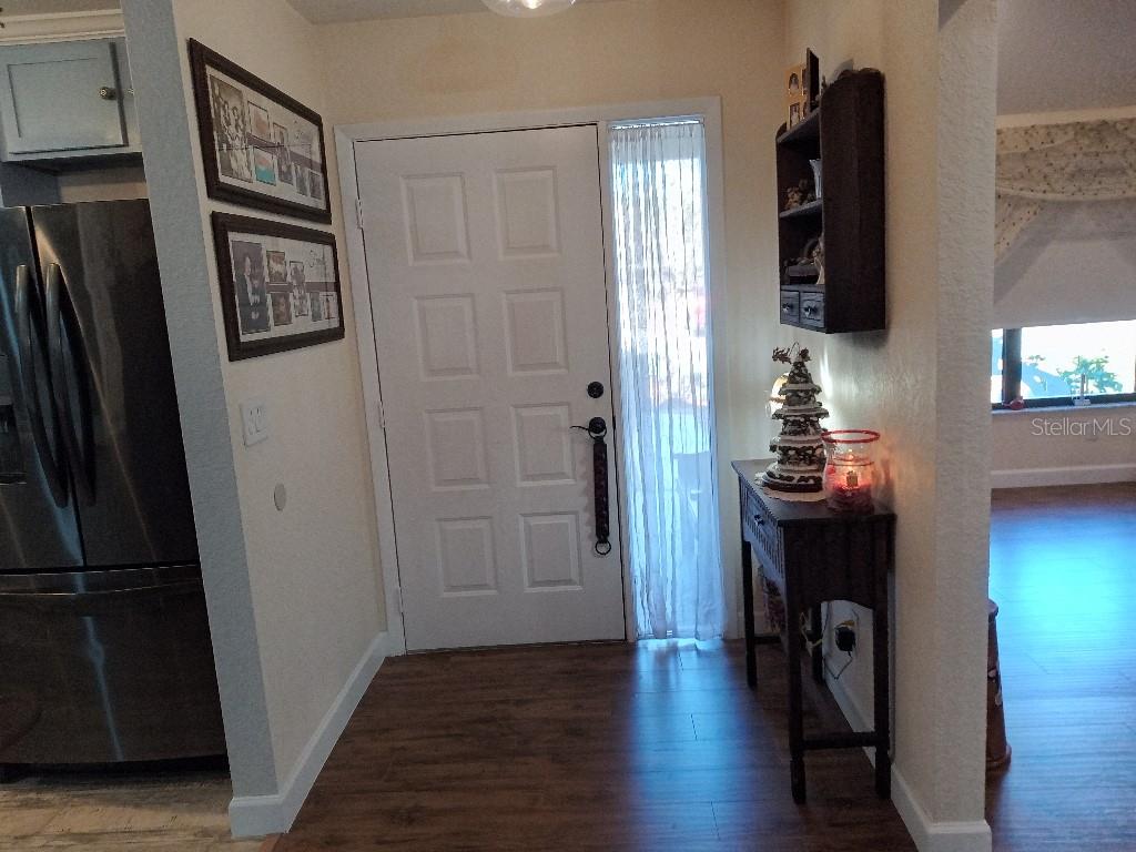 4418 Northeast 4th Street Ocala, FL 34470 - Photo 3 of 43