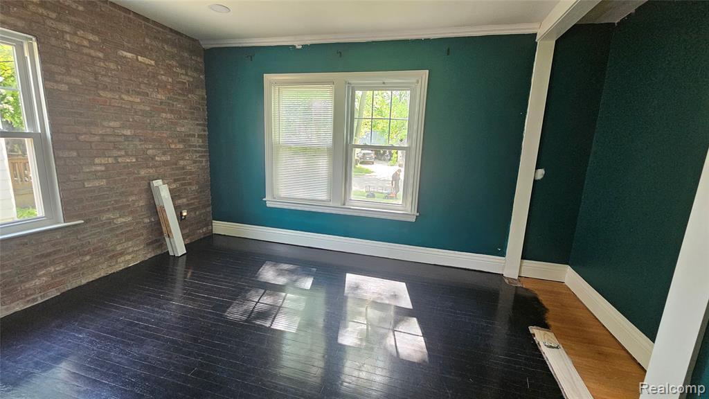 211 Starr Avenue Pontiac, MI 48341 - Photo 16 of 33