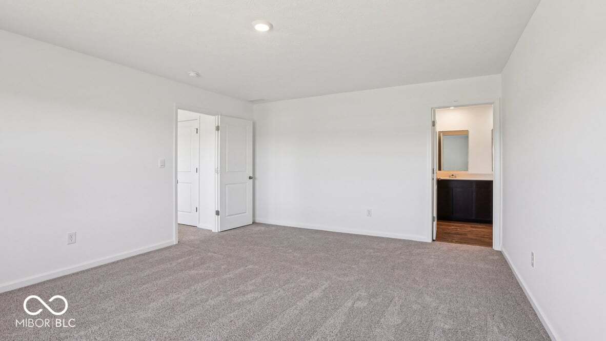 220 Aster Way Greenfield, IN 46140 - Photo 40 of 52