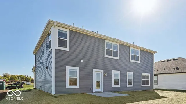 $419,900 | 220 Aster Way, Greenfield, IN 46140