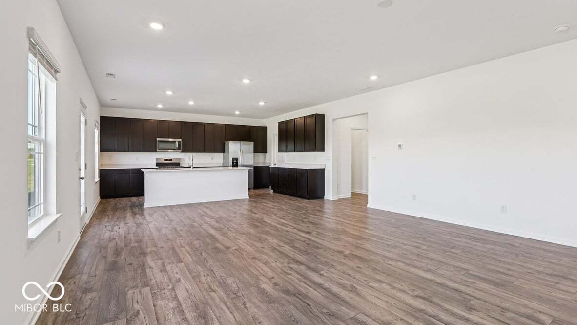 220 Aster Way Greenfield, IN 46140 - Photo 10 of 52