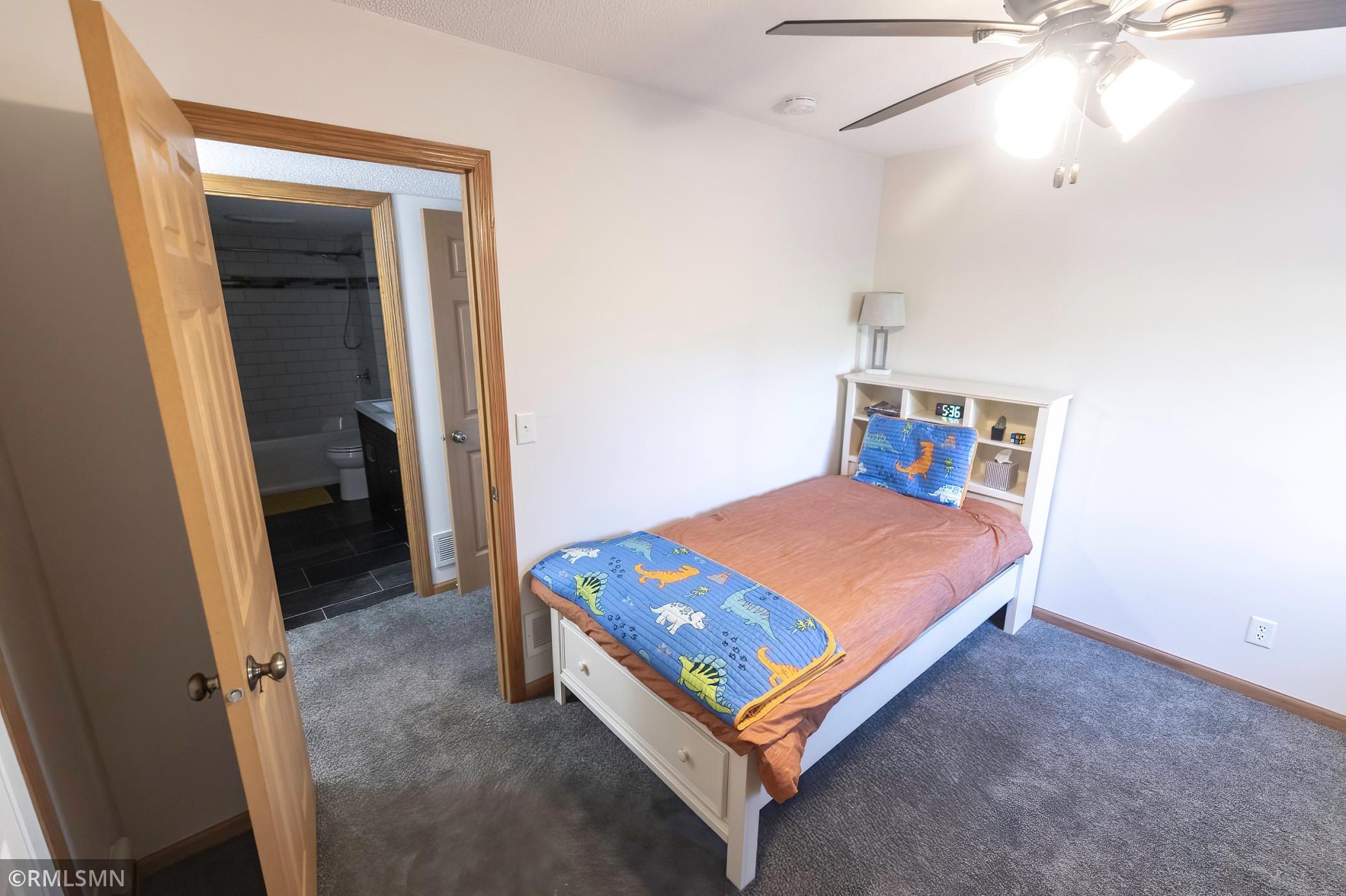 201 Pine Street Cannon Falls, MN 55009 - Photo 14 of 27