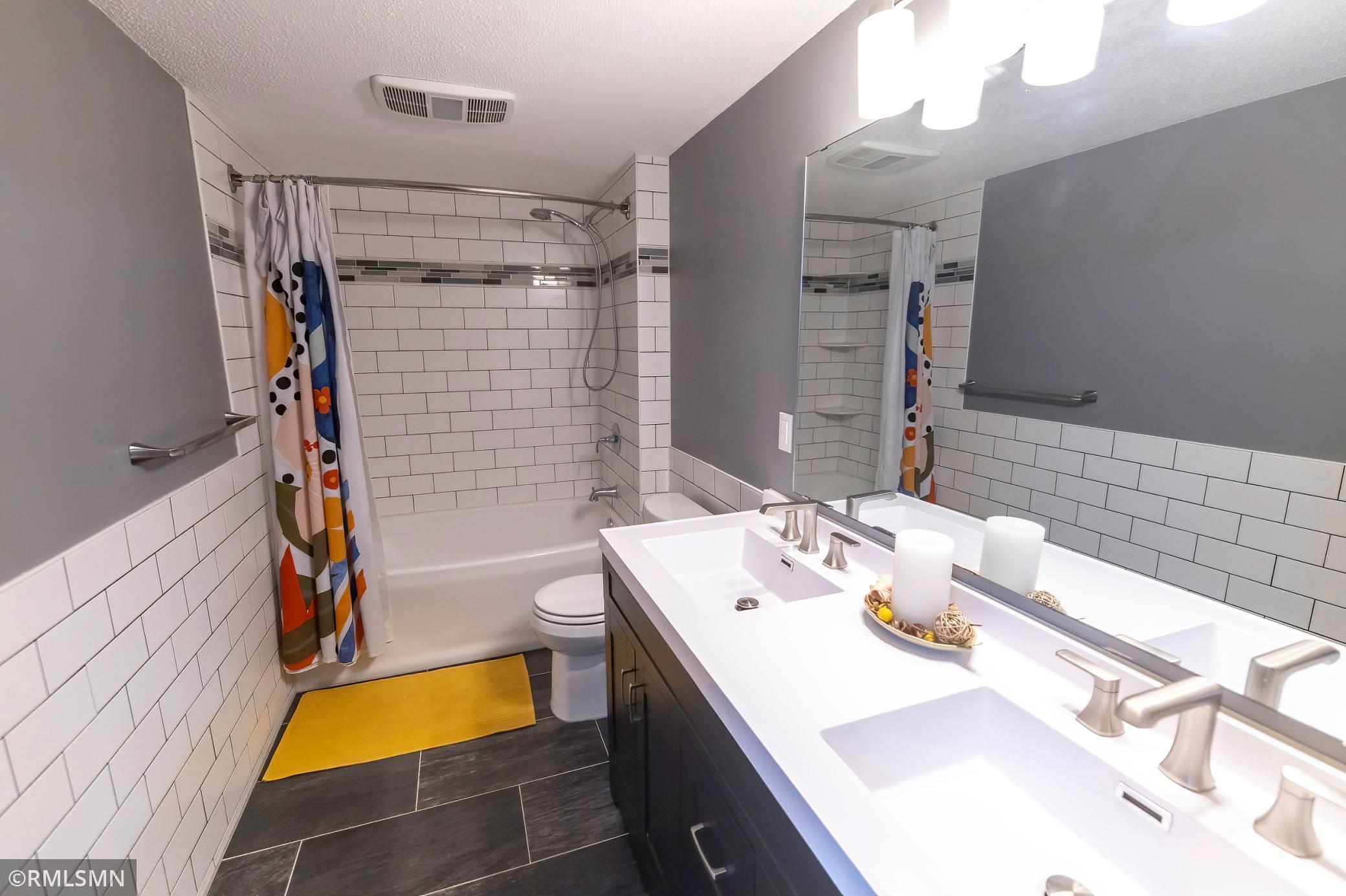 201 Pine Street Cannon Falls, MN 55009 - Photo 16 of 27