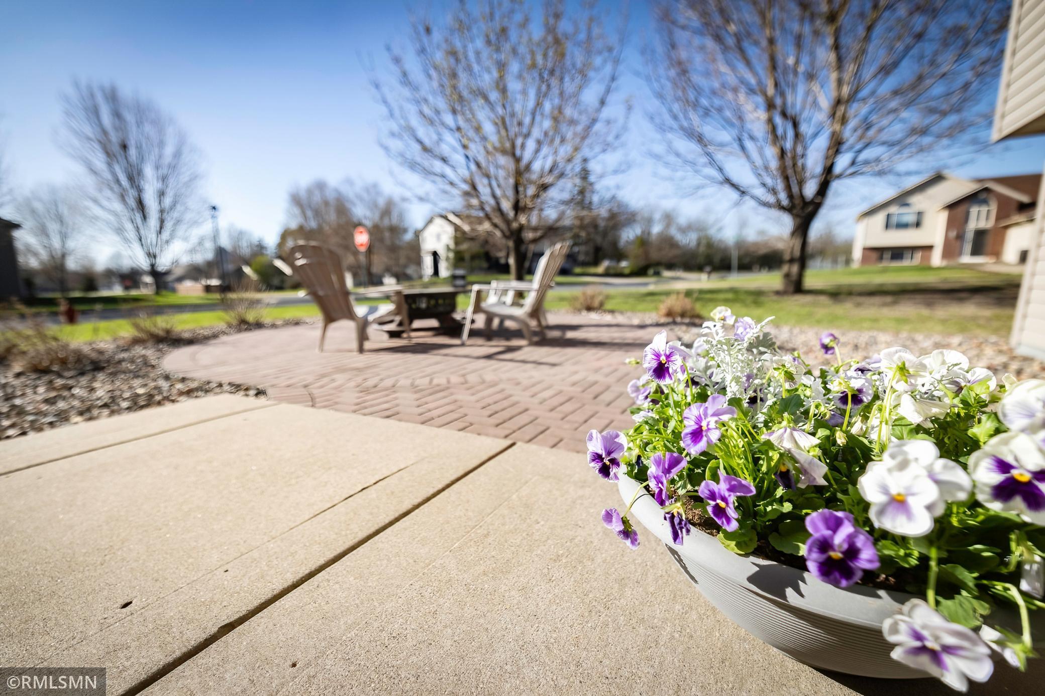 201 Pine Street Cannon Falls, MN 55009 - Photo 23 of 27