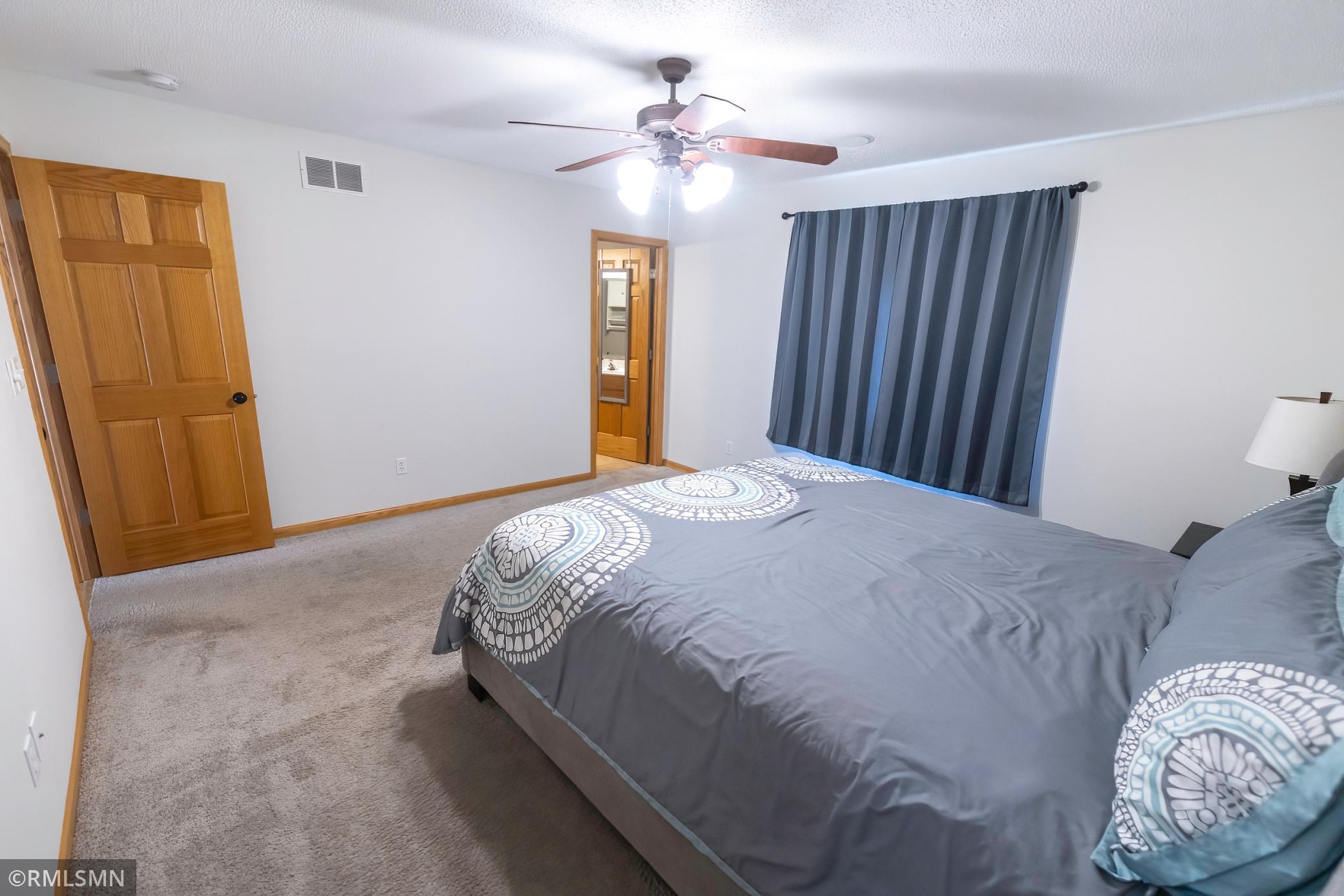 201 Pine Street Cannon Falls, MN 55009 - Photo 5 of 27