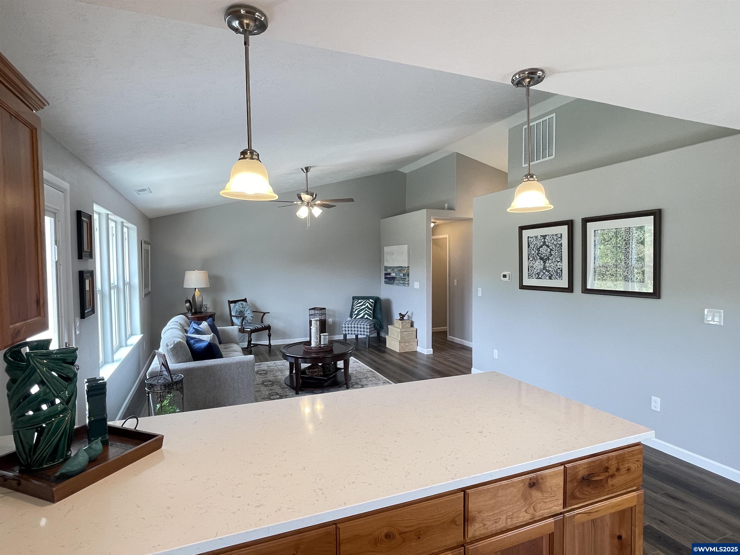 1240 Southwest Hop Street Albany, OR 97321 - Photo 10 of 37