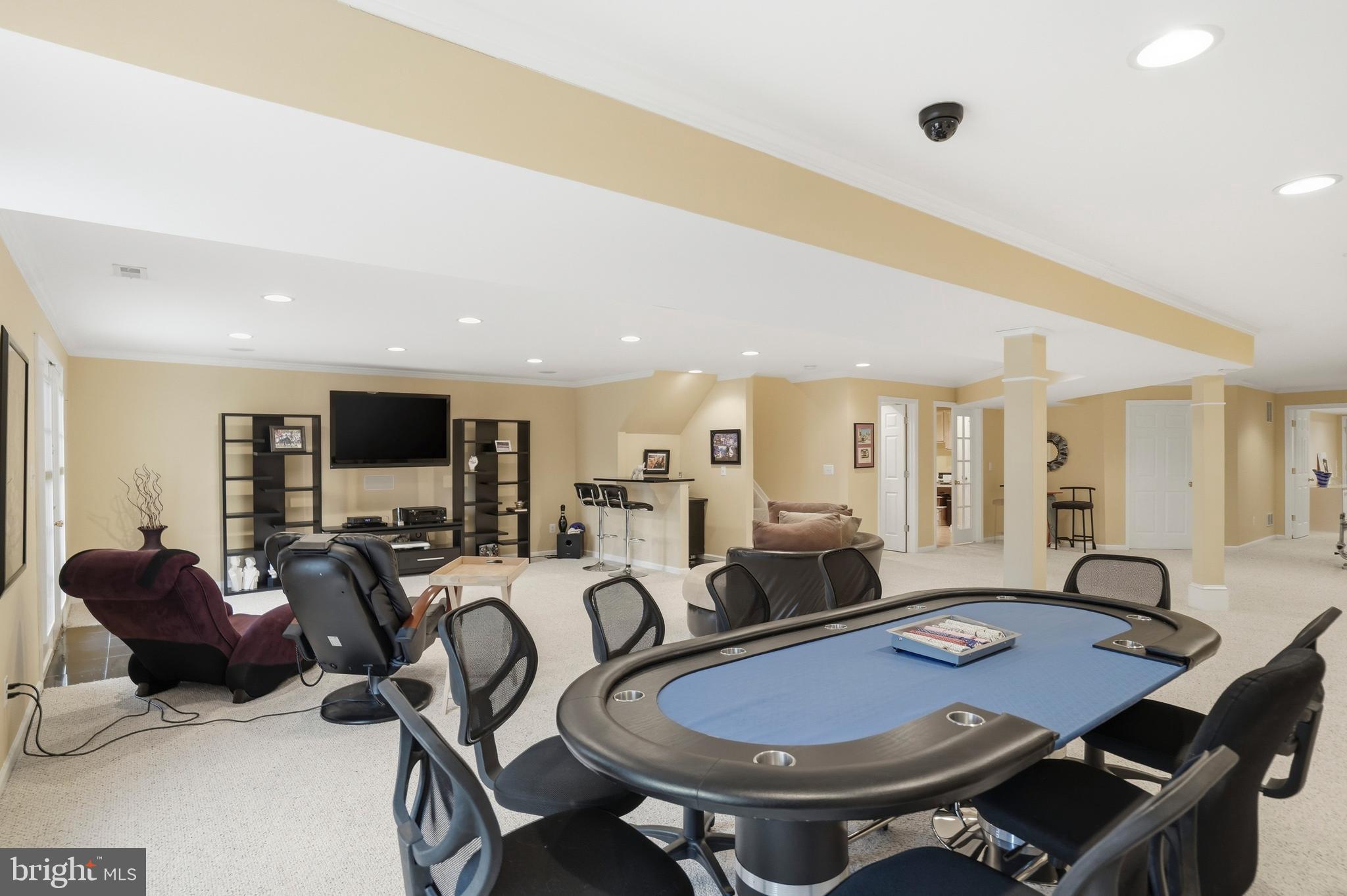 8941 Griffin Way, Unit 8941 Baltimore, MD 21208 - Photo 36 of 49 a view of a dining room with furniture
