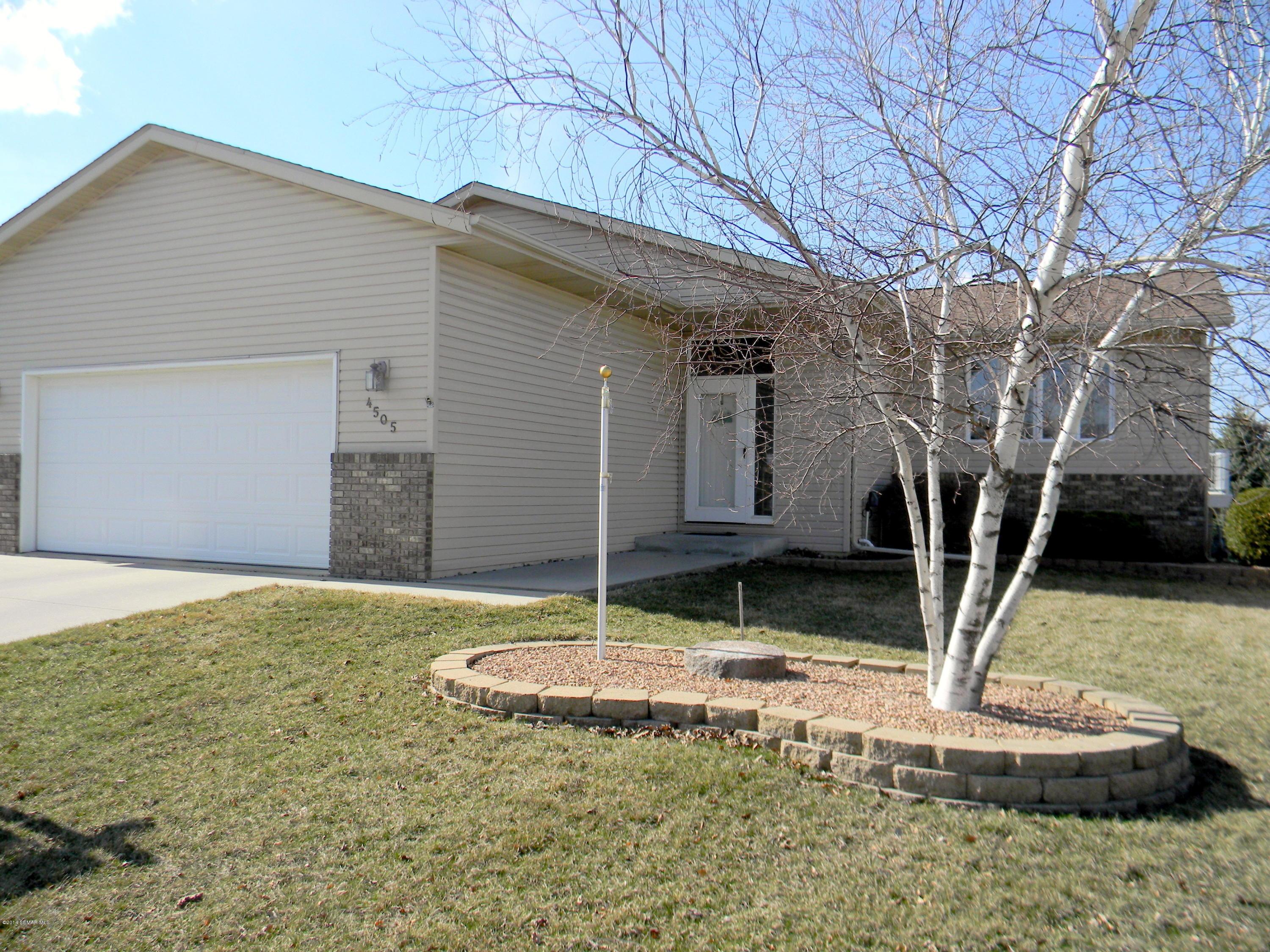 4505 10th Street Northwest Rochester, MN 55901 - Photo 1 of 1