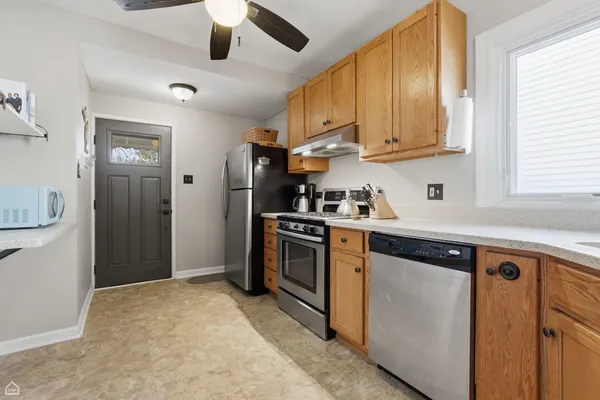 $339,000 | 3236 Park Avenue, Brookfield, IL 60513