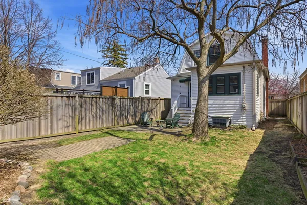 $339,000 | 3236 Park Avenue, Brookfield, IL 60513