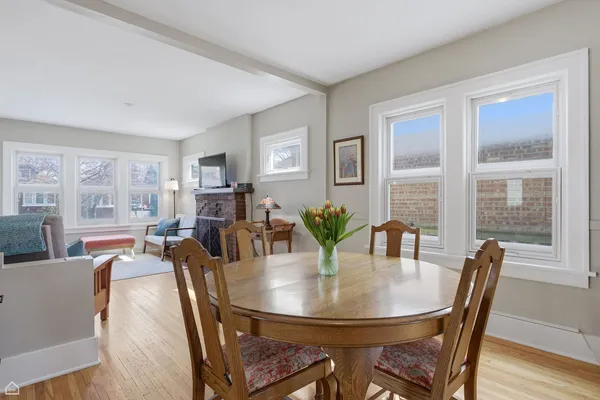 $339,000 | 3236 Park Avenue, Brookfield, IL 60513