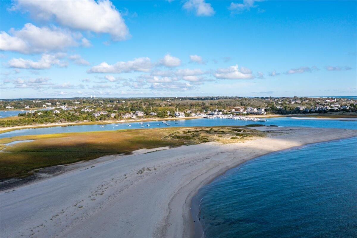 112 Tisquantum Road Chatham, MA 02633 - Photo 37 of 41 118-112Tis-218