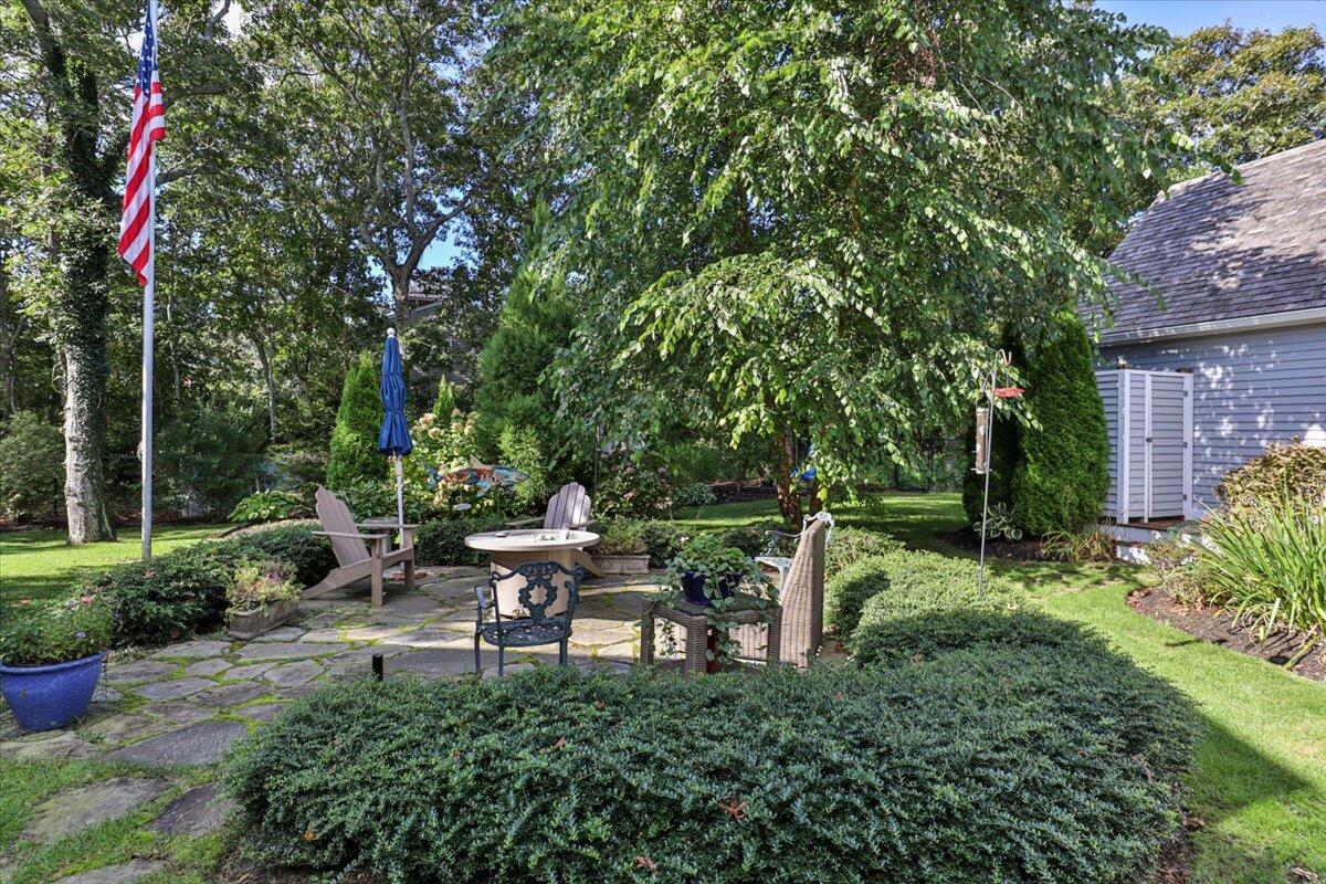 112 Tisquantum Road Chatham, MA 02633 - Photo 7 of 41 092-112Tis-192