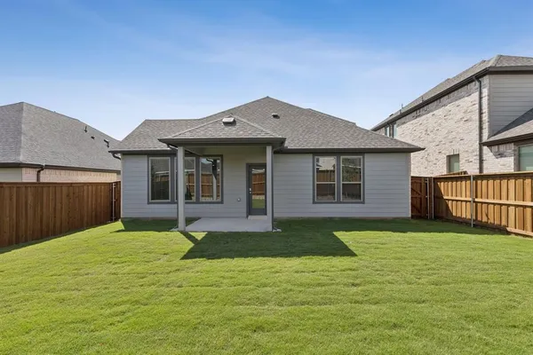 $409,990 | 1066 Dewy Lk Place, Lavon, TX 75166