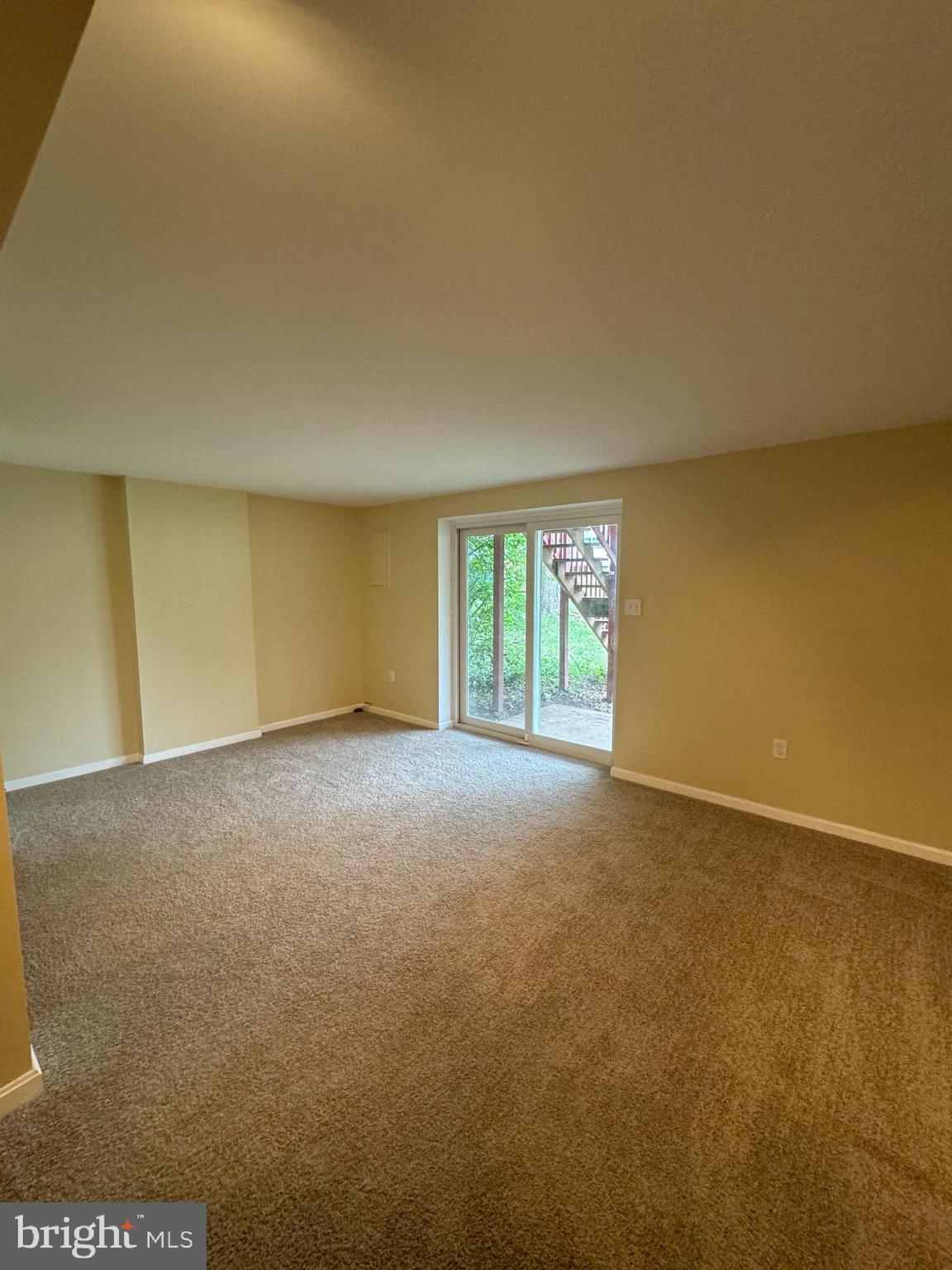 44 Akron Road Ephrata, PA 17522 - Photo 5 of 12 Gallery Image 5