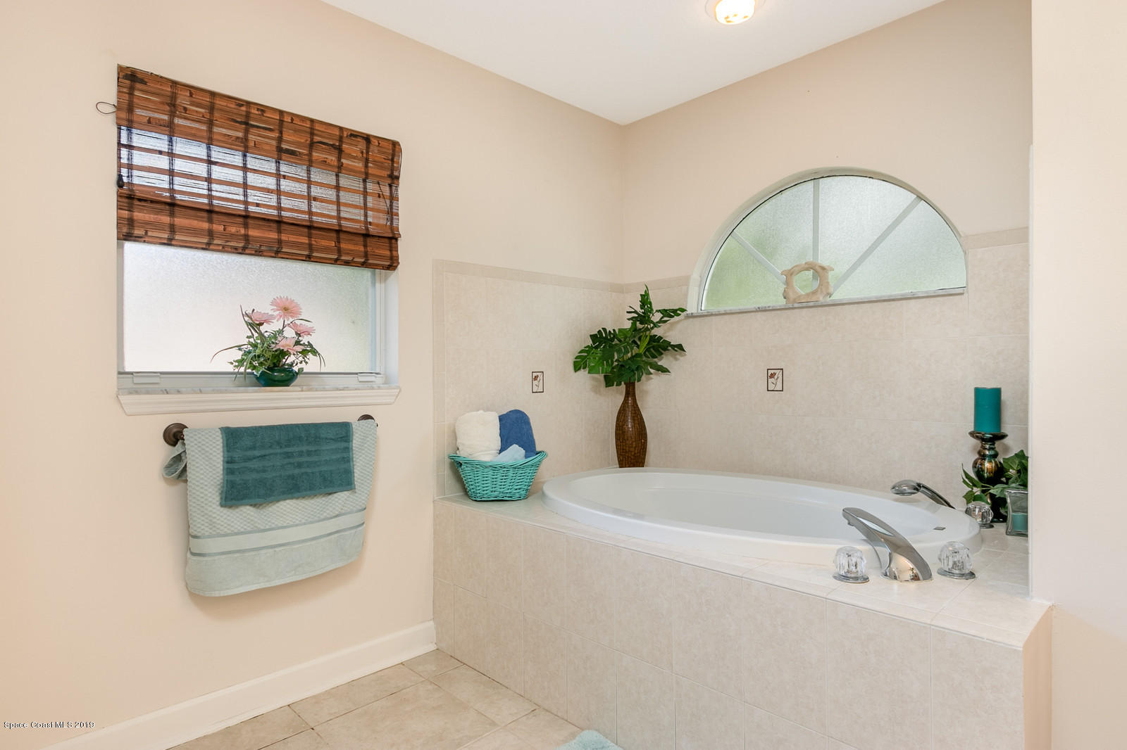 171 Haines Road Southwest Palm Bay, FL 32908 - Photo 16 of 26 Master Bath