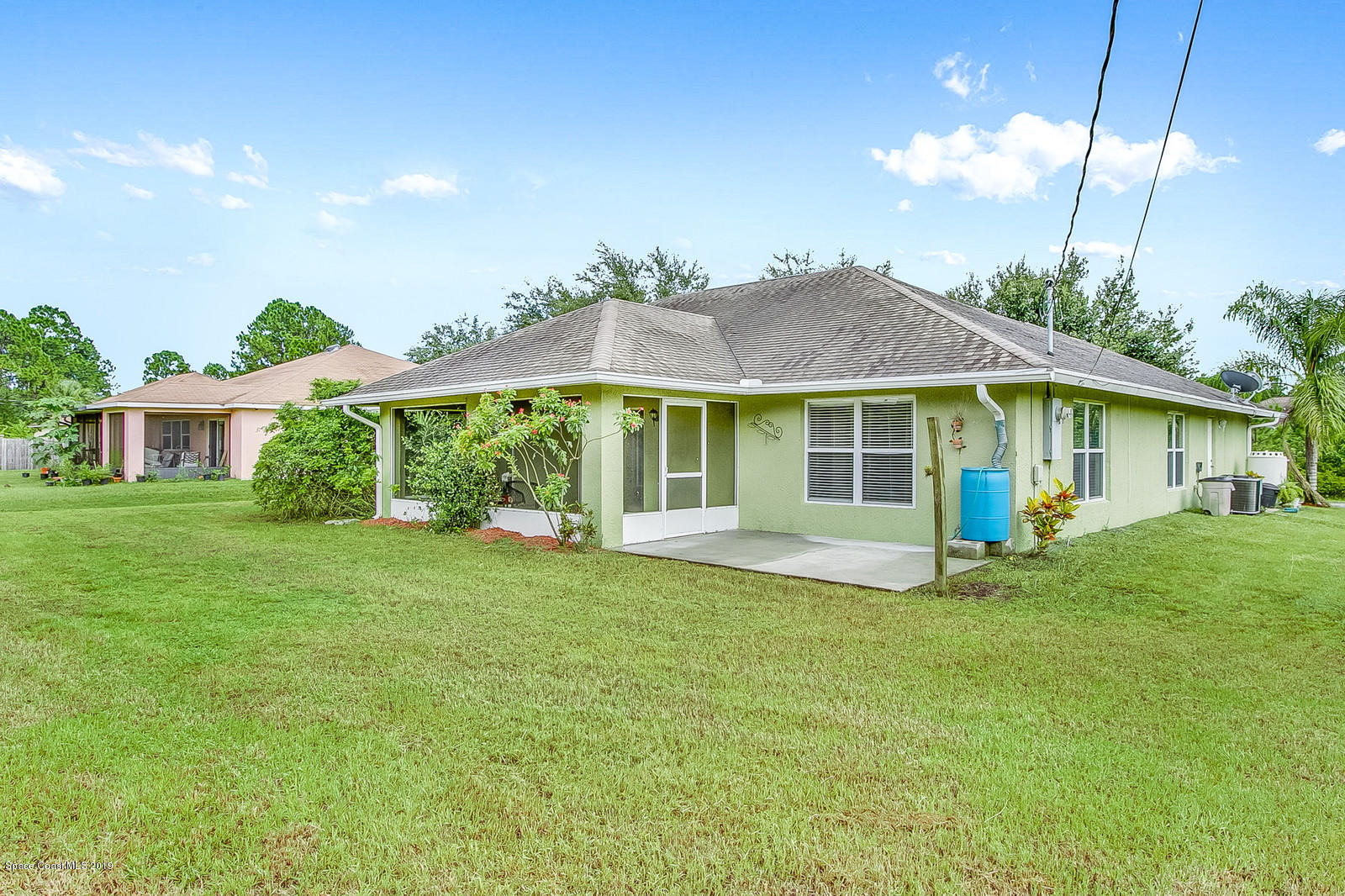 171 Haines Road Southwest Palm Bay, FL 32908 - Photo 24 of 26 Great yard!