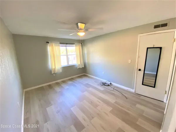 $1,200 | 2170 Knox McRae Drive, Unit 5, Titusville, FL 32780