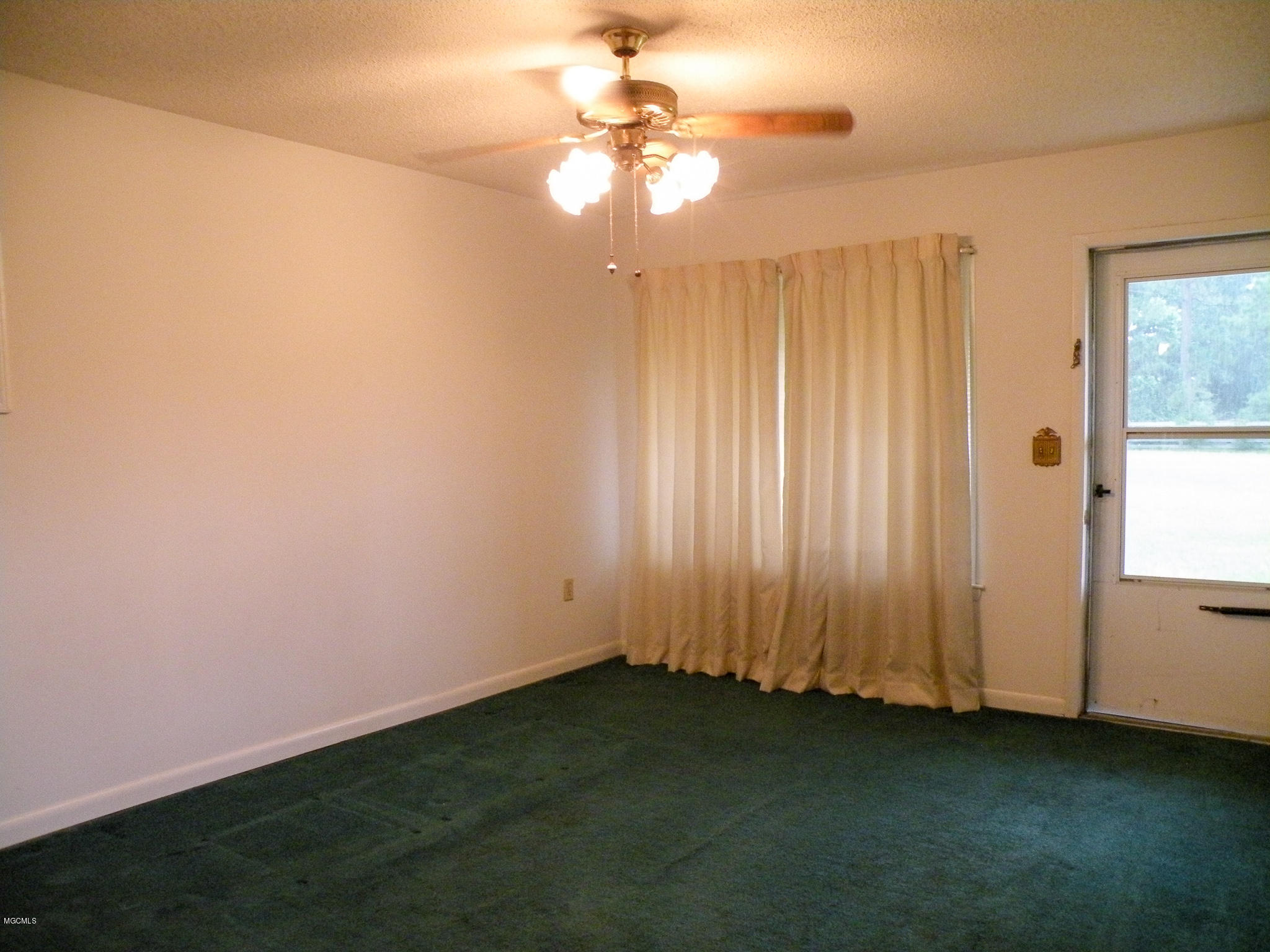 1147 Inland Beach Road Lucedale, MS 39452 - Photo 5 of 35 DSCN8234