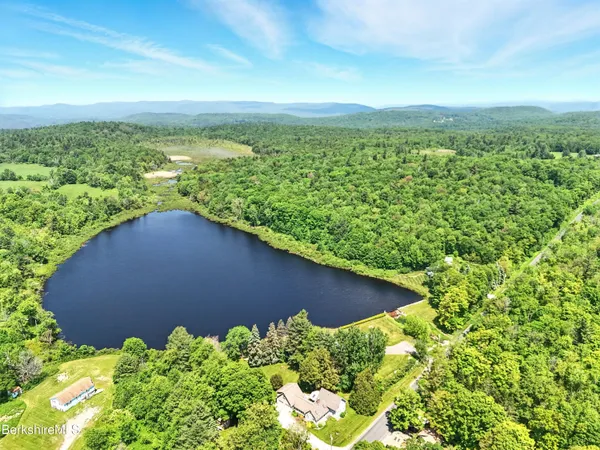 $385,000 | 0 West Street, Sandisfield, MA 01255