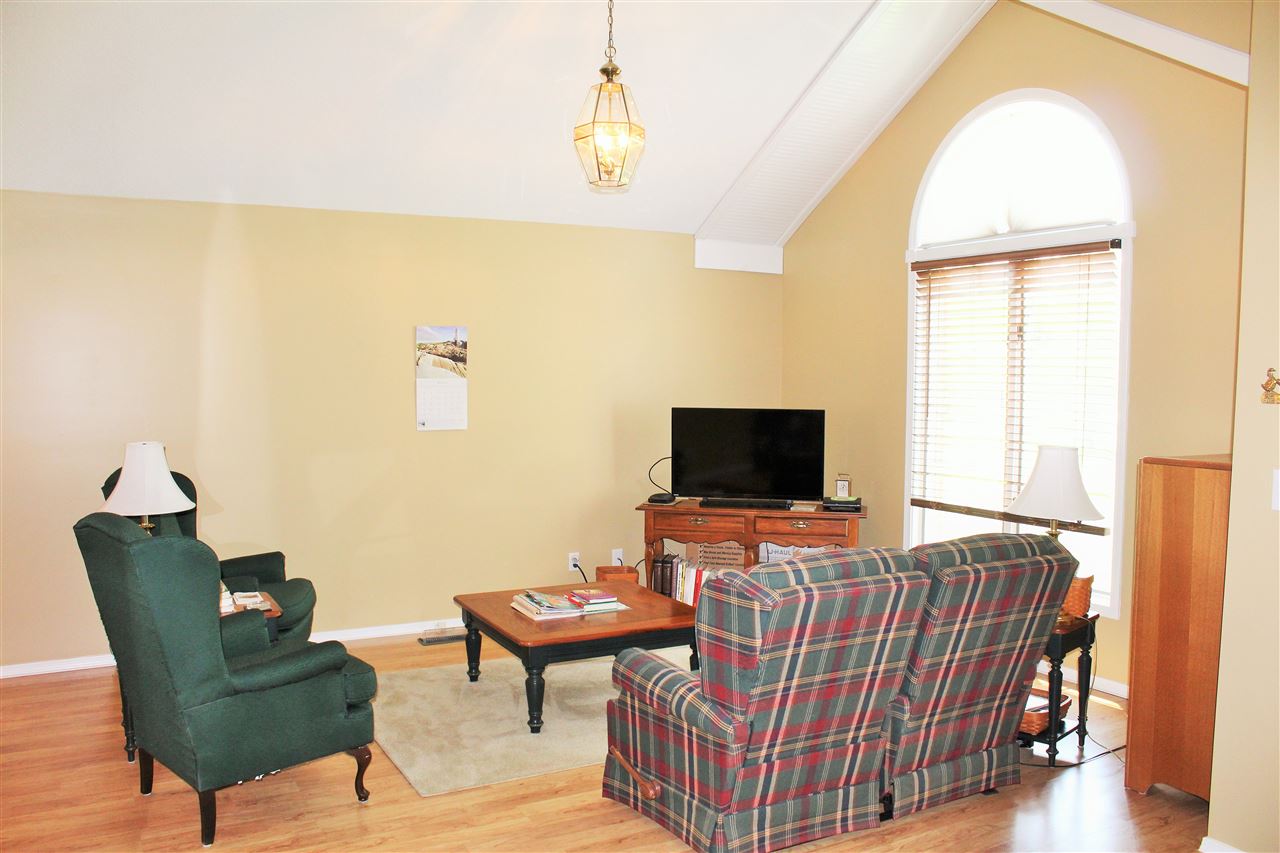 8408 West Thorn Tree Road Muncie, IN 47304 - Photo 5 of 30 Gallery Image 5