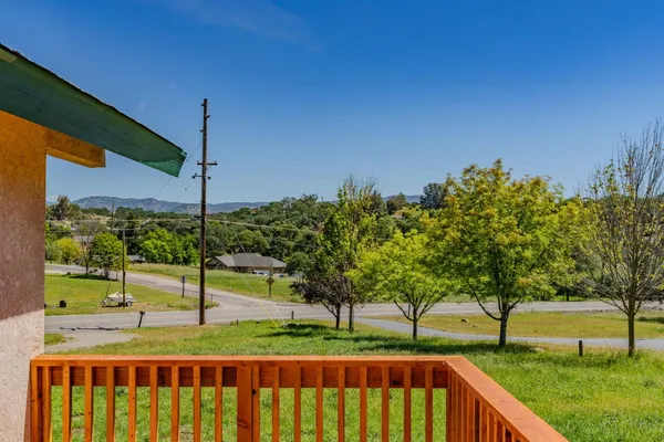 $369,000 | 2611 Hart Vickson Lane, Valley Springs, CA 95252