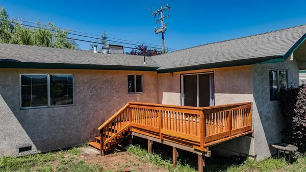 $369,000 | 2611 Hart Vickson Lane, Valley Springs, CA 95252