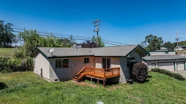 $369,000 | 2611 Hart Vickson Lane, Valley Springs, CA 95252