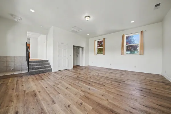 $369,000 | 2611 Hart Vickson Lane, Valley Springs, CA 95252