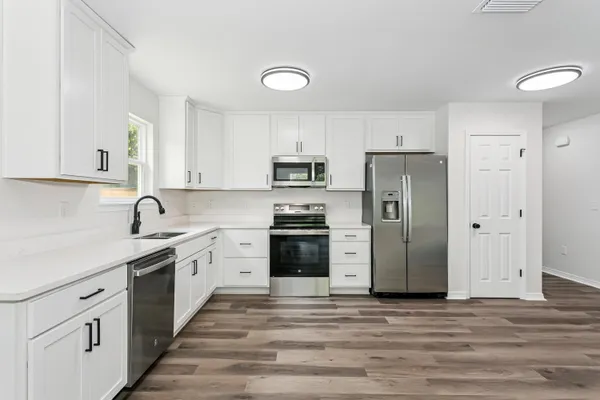 $232,897 | 8084 3rd Street, Laurel Hill, FL 32567