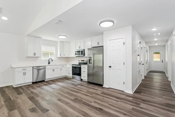 $232,897 | 8084 3rd Street, Laurel Hill, FL 32567